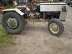 Malotraktor domácí výroby, motor Multicar čtyřválec diesel, zadní náprava P-V3S, 