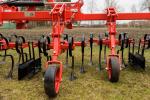 Plečka, 3 řádková, vzdálenost řádků 150 cm, hydraulické sklápění,  přední nebo zadní montáž, s opěrnými kolečky