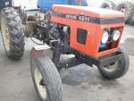 Zetor 5211-převodovka(klepe)+rozvodovka s portály