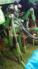 Traktor John Deer 5820
