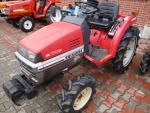 Traktor Shibaura P175F, 17 Hp, 4x4 + závaží a tříbod. z.