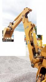 rýhovač / bagr 4.6t Case 660