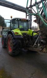 Traktor kolový Claas AXION 840 CMATIC. 