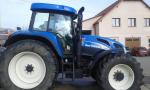 Kolový traktor New Holland