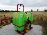 Nový postřikovač 600l/12m