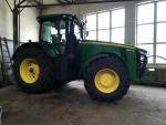 Kolový traktor JOHN DEERE 8370R 