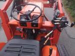 Malotraktor Kubota B1400DT s čelním nakladačem