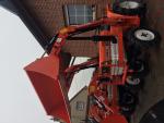 Malotraktor Kubota B1400DT s čelním nakladačem