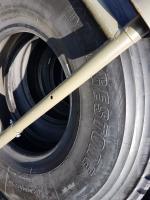 Pneu Bridgestone 12R20 M840