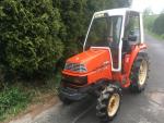 Kubota X 20 Saturn s polokabinou, 20Hp