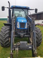 Kolový traktor New Holland s čelním nakladačem