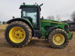 Kolový traktor John Deere II