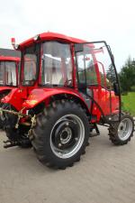 Traktor DongFeng 504G3 s kabinou na SPZ,50 Hp