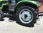 Traktor ZOOMLION CR254 s kabinou, bohatá výbava
