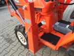 Traktor, japonský Kubota B-40, 4x4, 40Hp