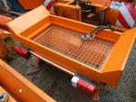 Komunální Sypač za malotraktor a podobně
