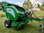 Svinovací lis McHale F 5400 C na kulaté balíky