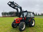 Traktor s čelním nakladačem Zetor 7245