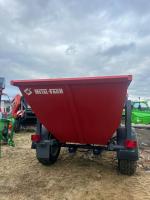 Jednonápravový monokokový přívěs T930 Metal Fach