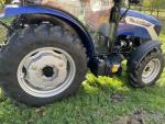 Traktor LOVOL M254, výkon 25 koní s kabinou
