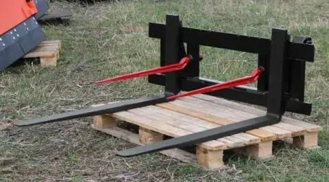 Paletové vidle s bodci na balíky