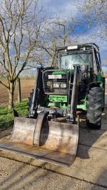 Lesnický univerzální traktor - UKT John Deere 6230