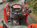 Japonský malotraktor Kubota GL241 s čelním nakladačem
