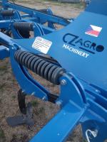 hloubkový podryvací kompaktor CZAGRO machinery